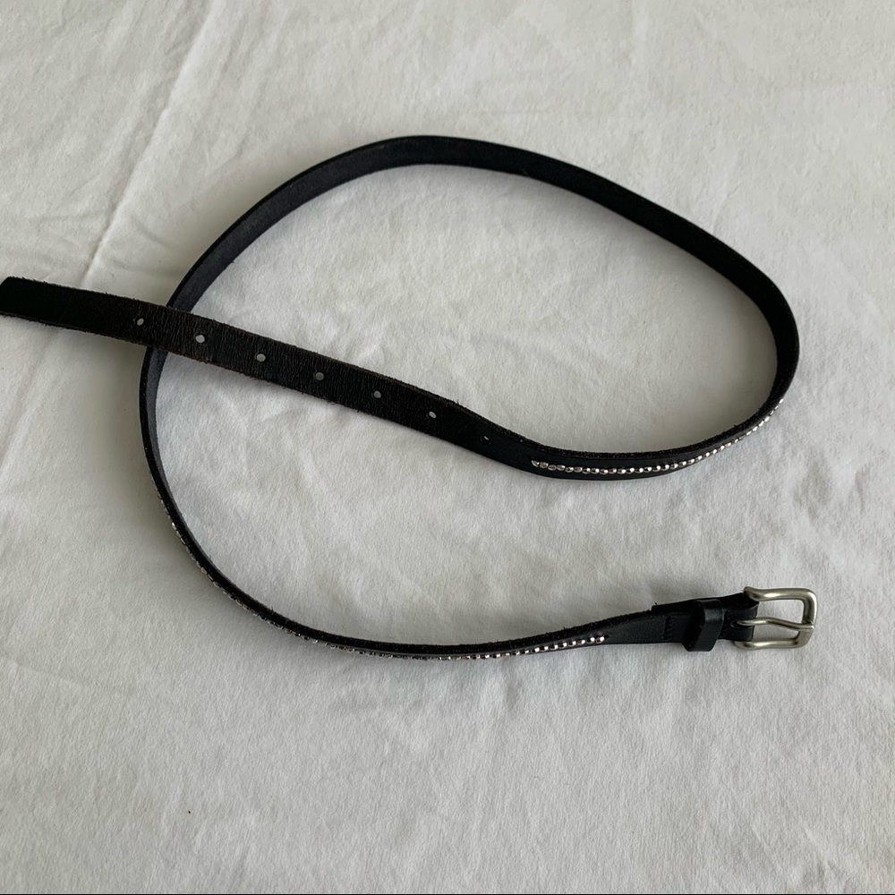 💖 American Eagle Skinny Beaded Belt